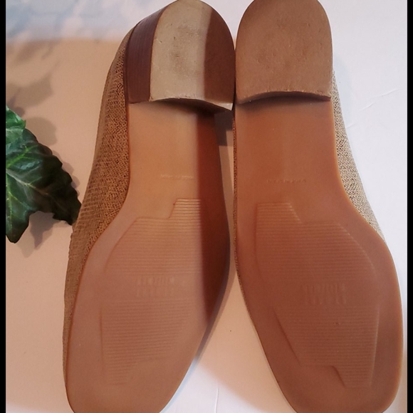 Stuart Weitzman tan metallic leather loafer 7.5 C - Picture 5 of 10